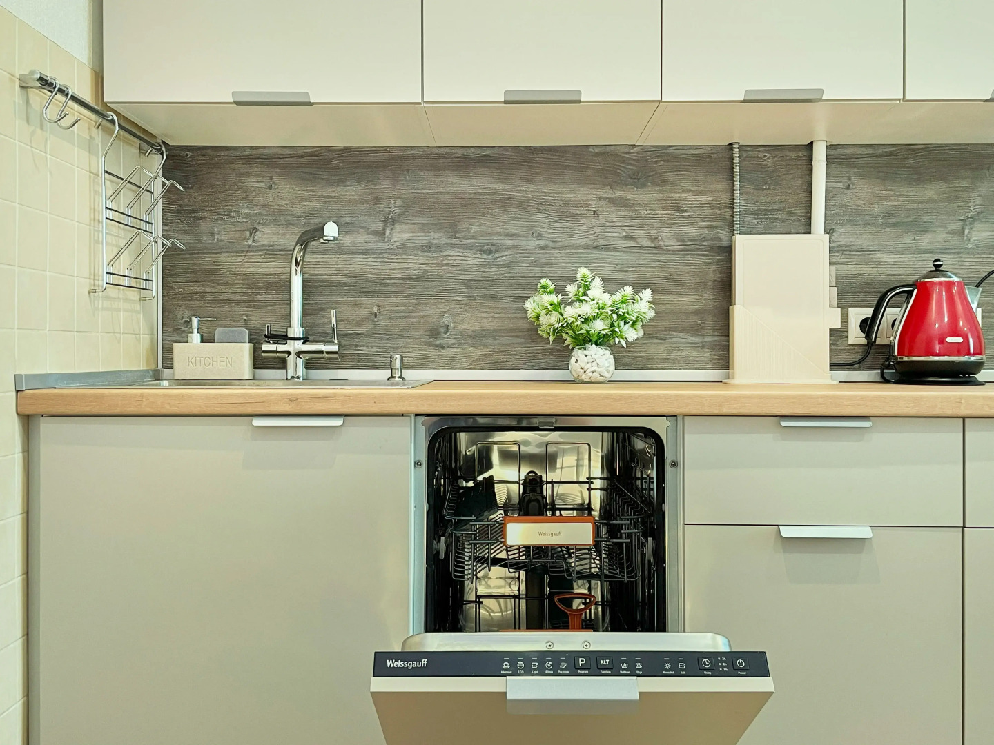 Квартира от FolkFort Уют в Зелёном Районе рядом с ТЦ и Станциями Метро