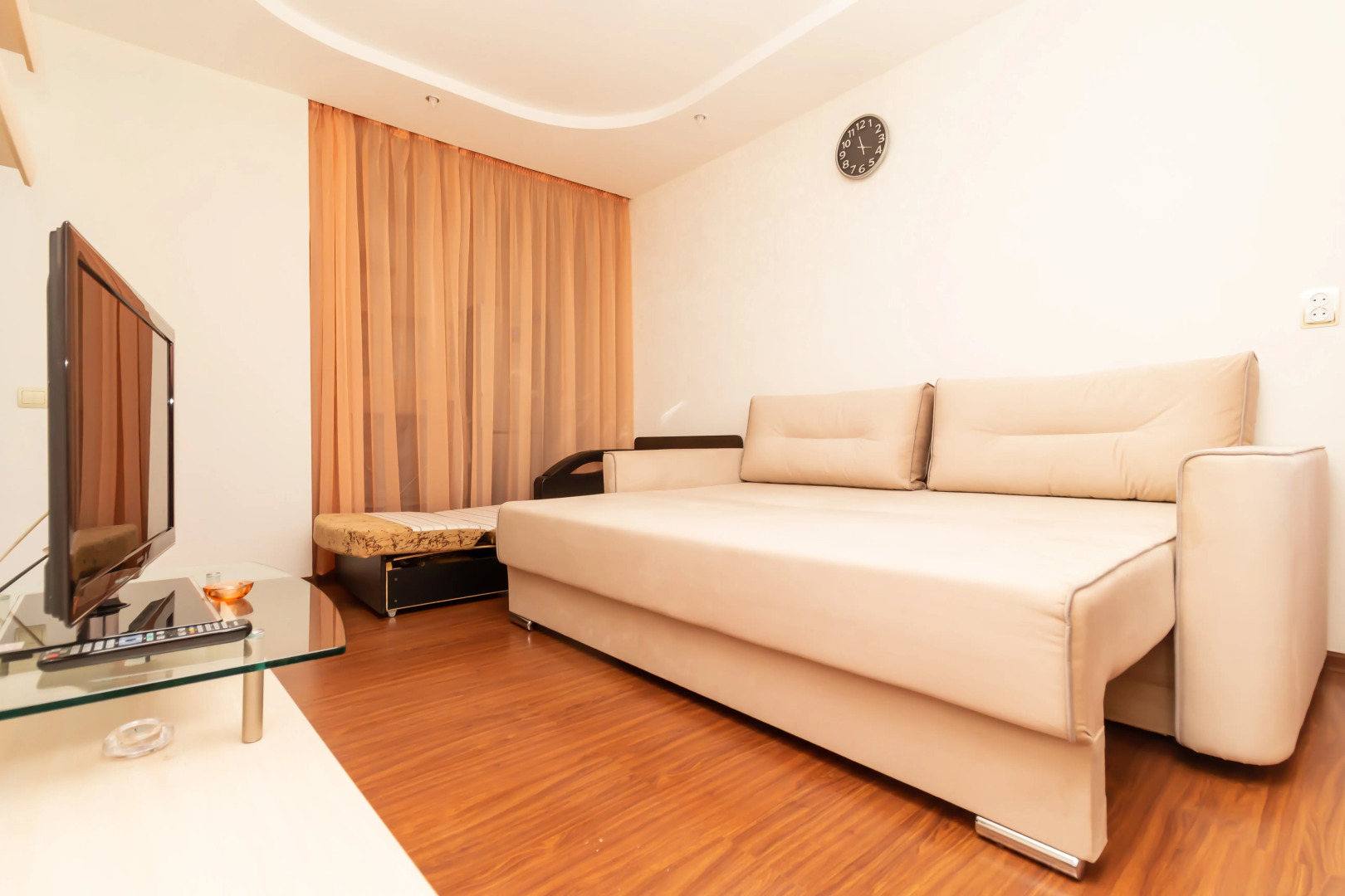 Апартаменты на Салютной 26