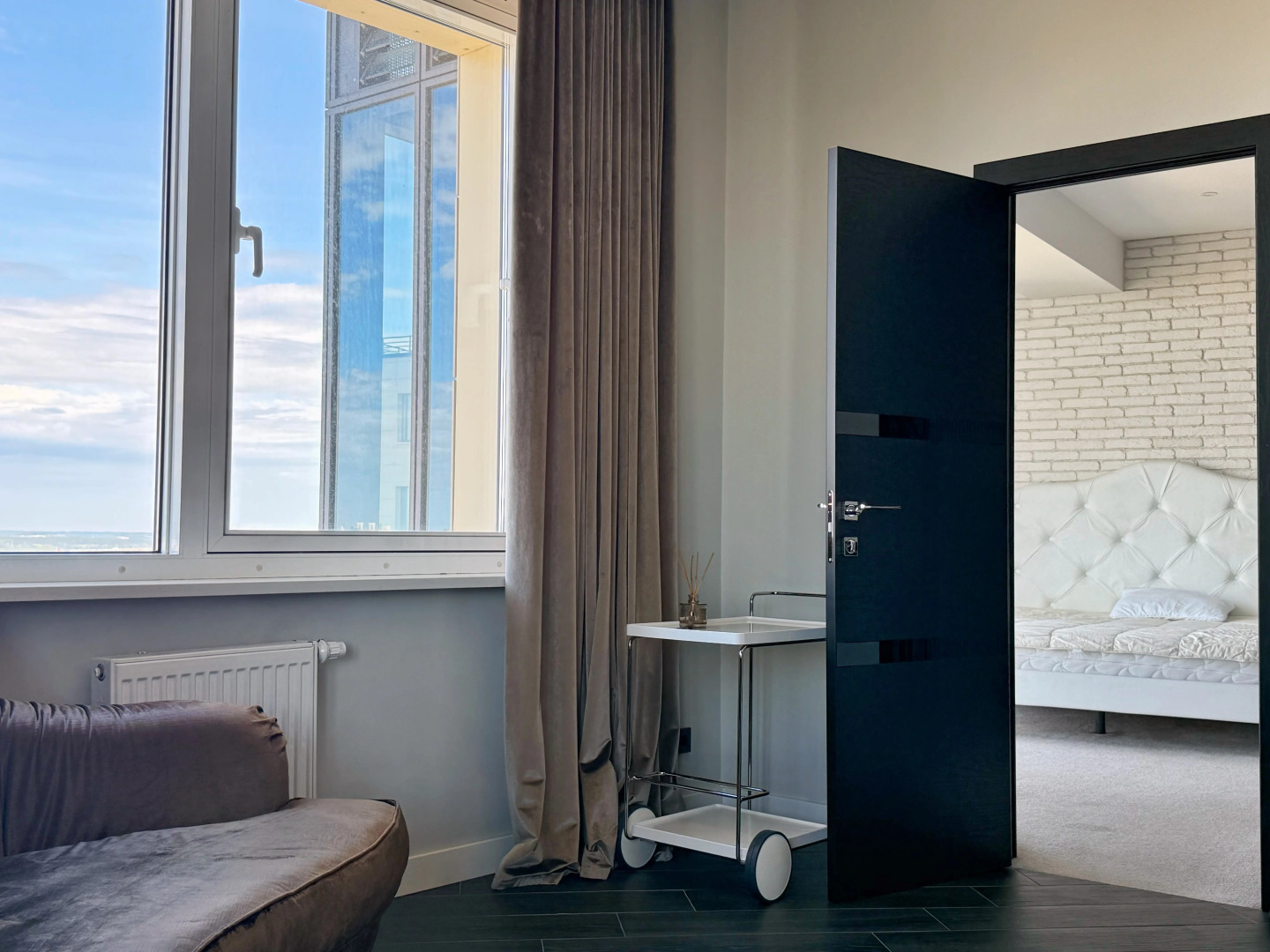 Апартаменты Lux Парус с Видом на Весь Минск