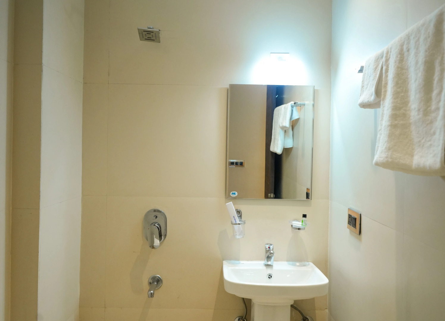 Отель Katani Inn