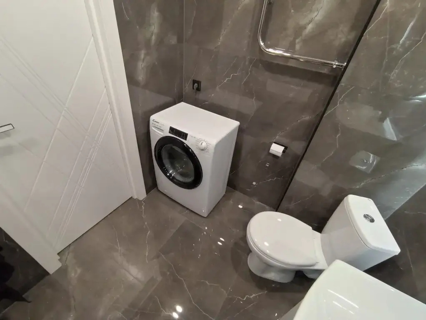 Апартаменты 1-комнатные сети «Все в гости» для 4-х на ул.Кузнецова 97А на 8 этаже