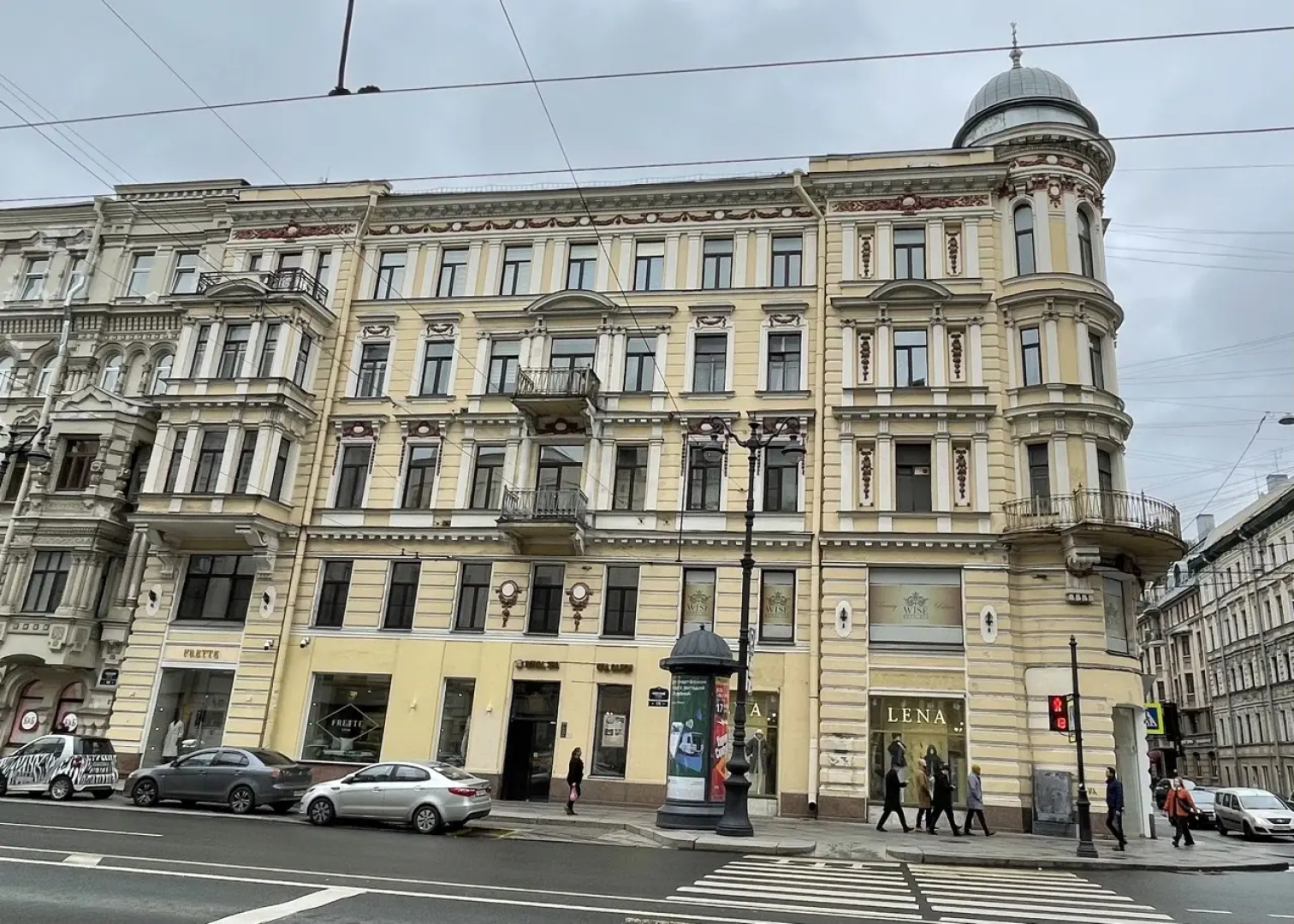 Меблированные комнаты Симпл Сизонс Невский