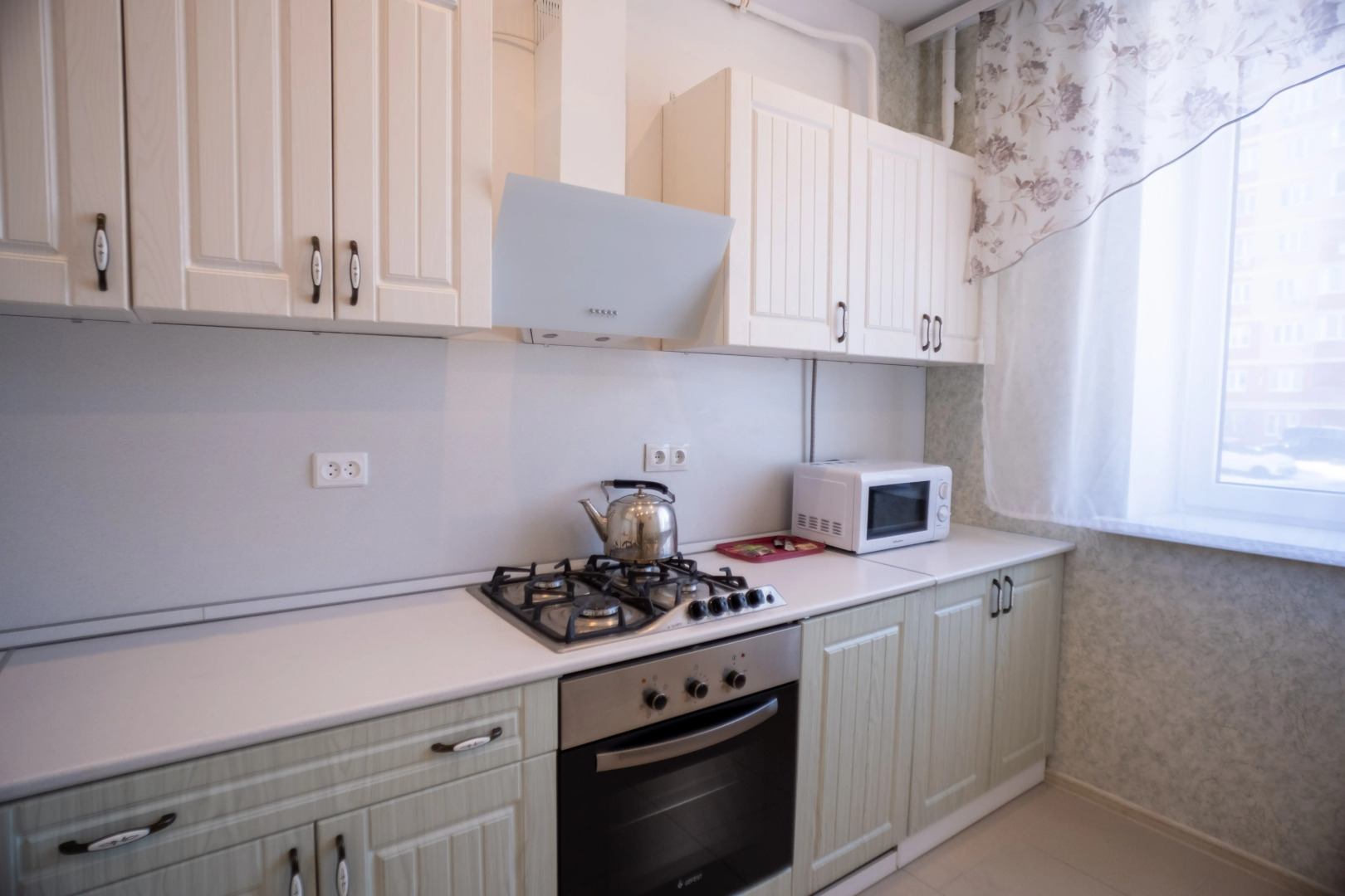 Апартаменты большая двухкомнатная квартира на пятерых