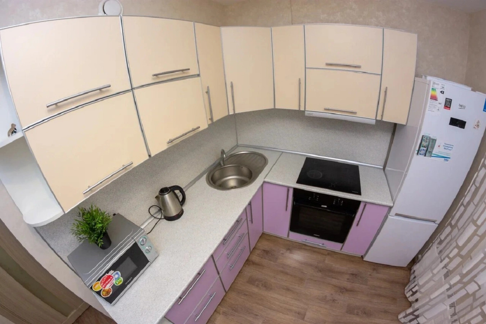 Апартаменты с Видом на Реку