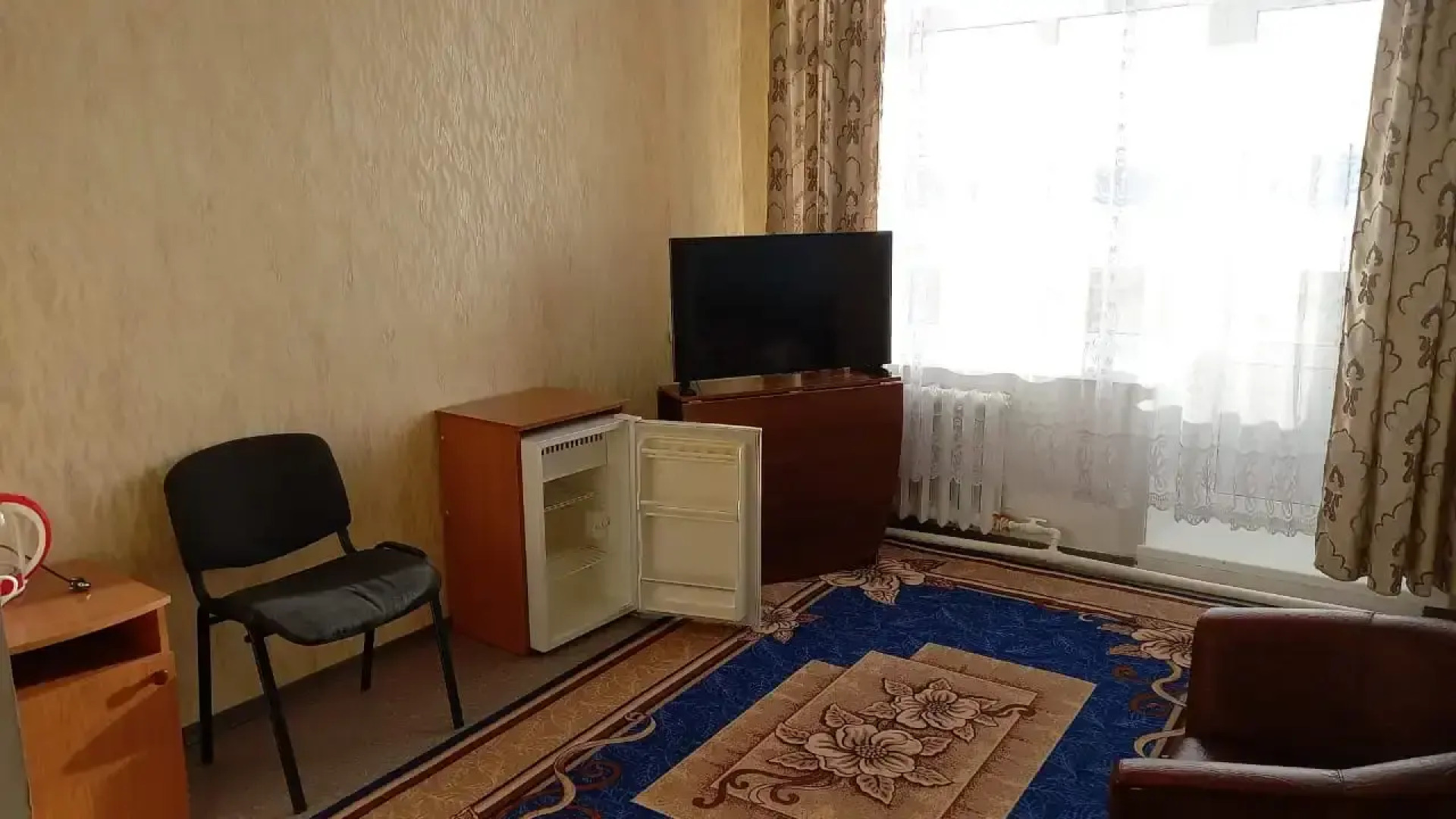 Отель Сомон