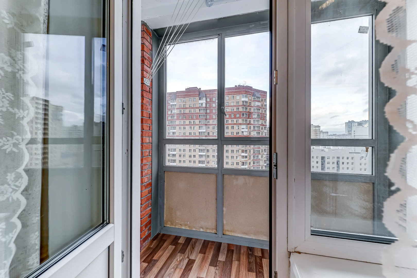 Апартаменты Приморское Украшение