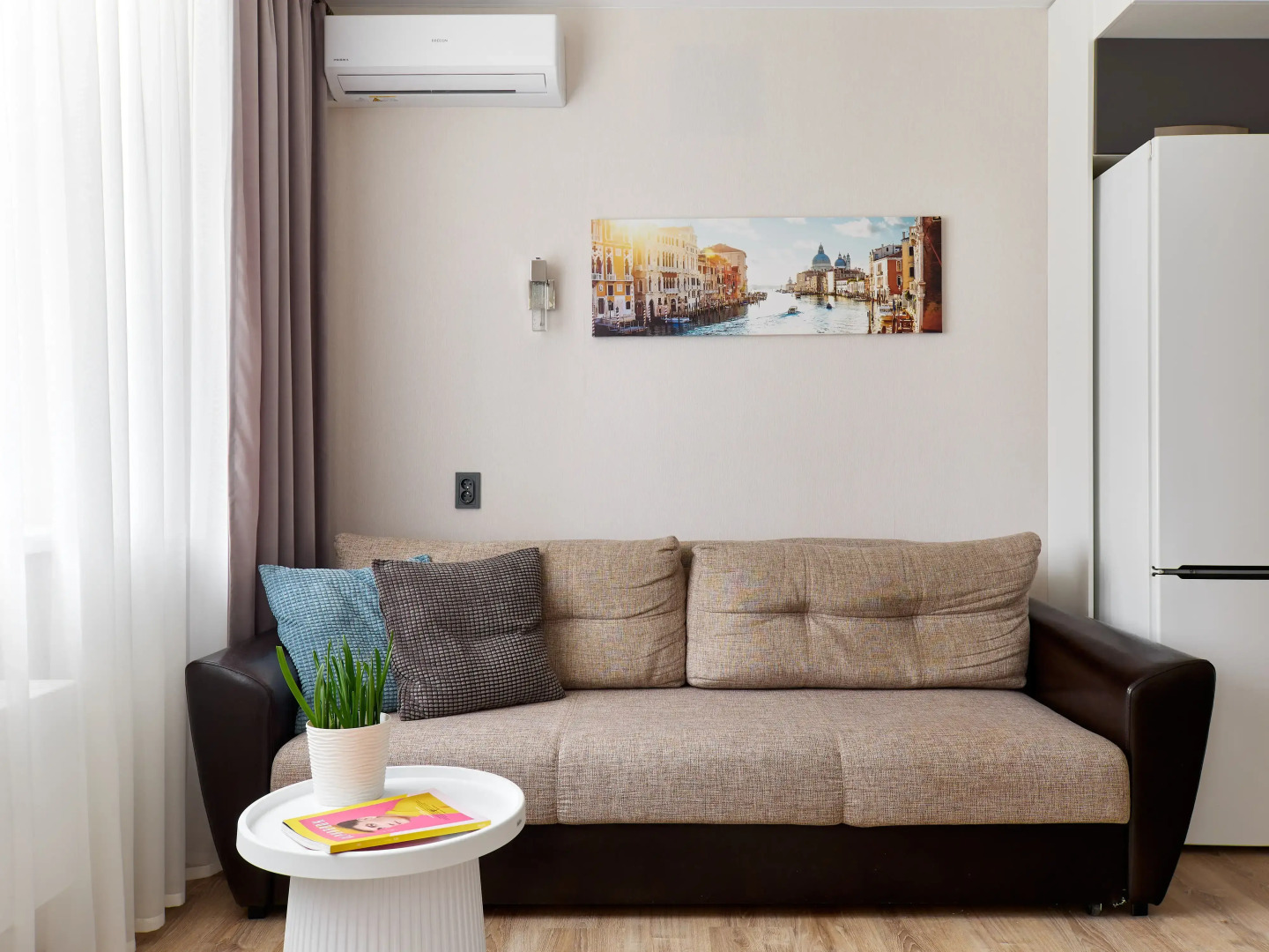 Апартаменты Уютно на Лаврентьева! Апартаменты Рядом с Аквапарком