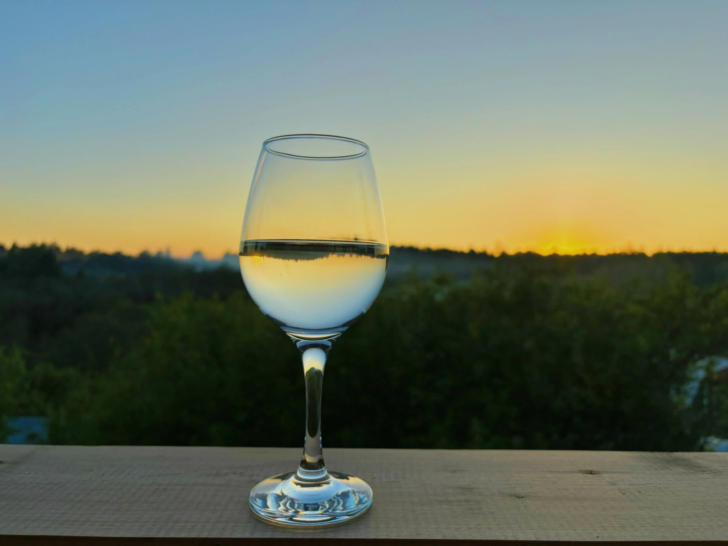 Частный Дом с Видом на Закат и Панорамной Баней