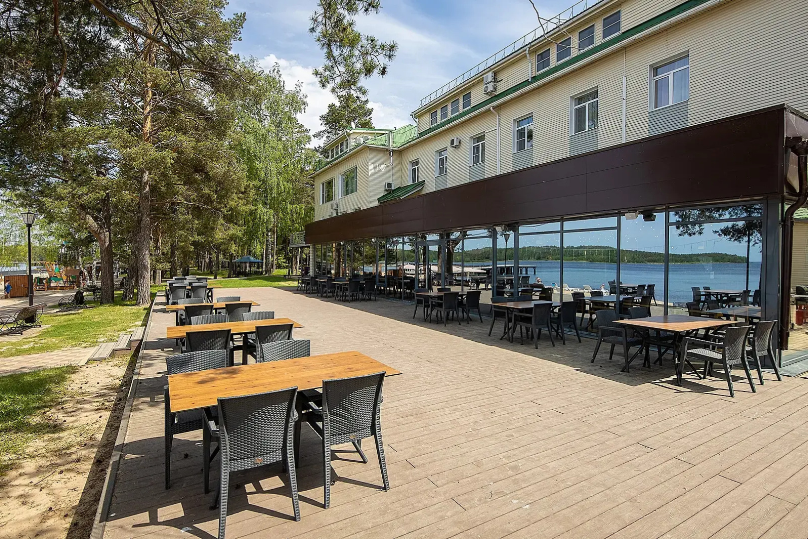 Отель Акватория