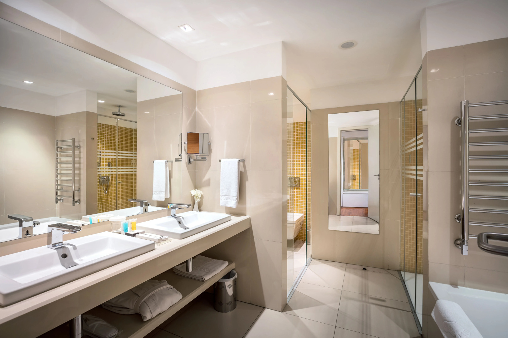 Отель Достык