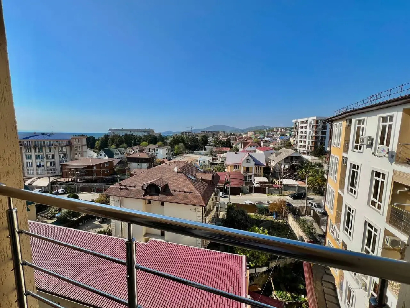 Квартира Изумрудная 38 1