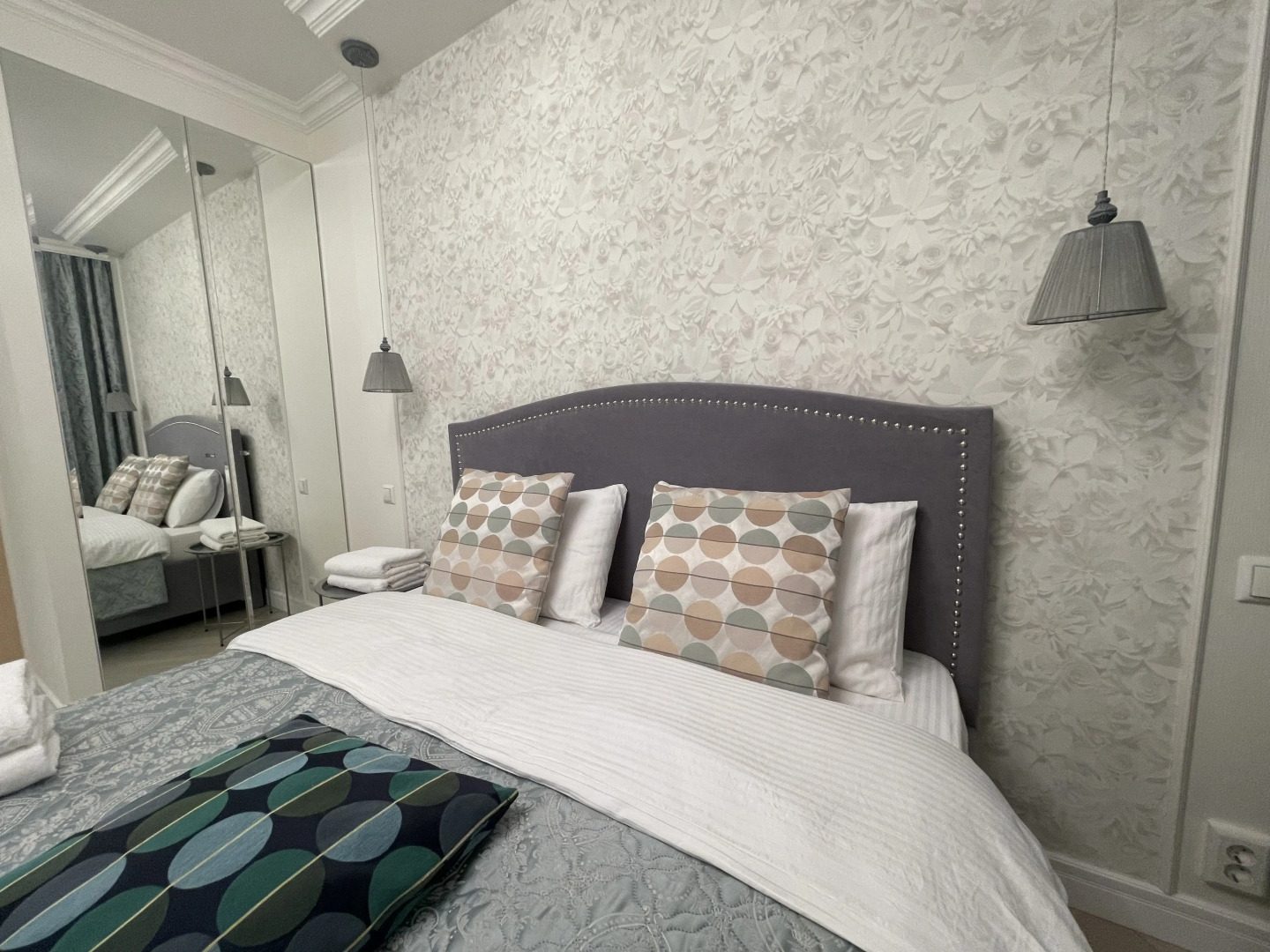 Квартира с 3 спальнями на Парнасе