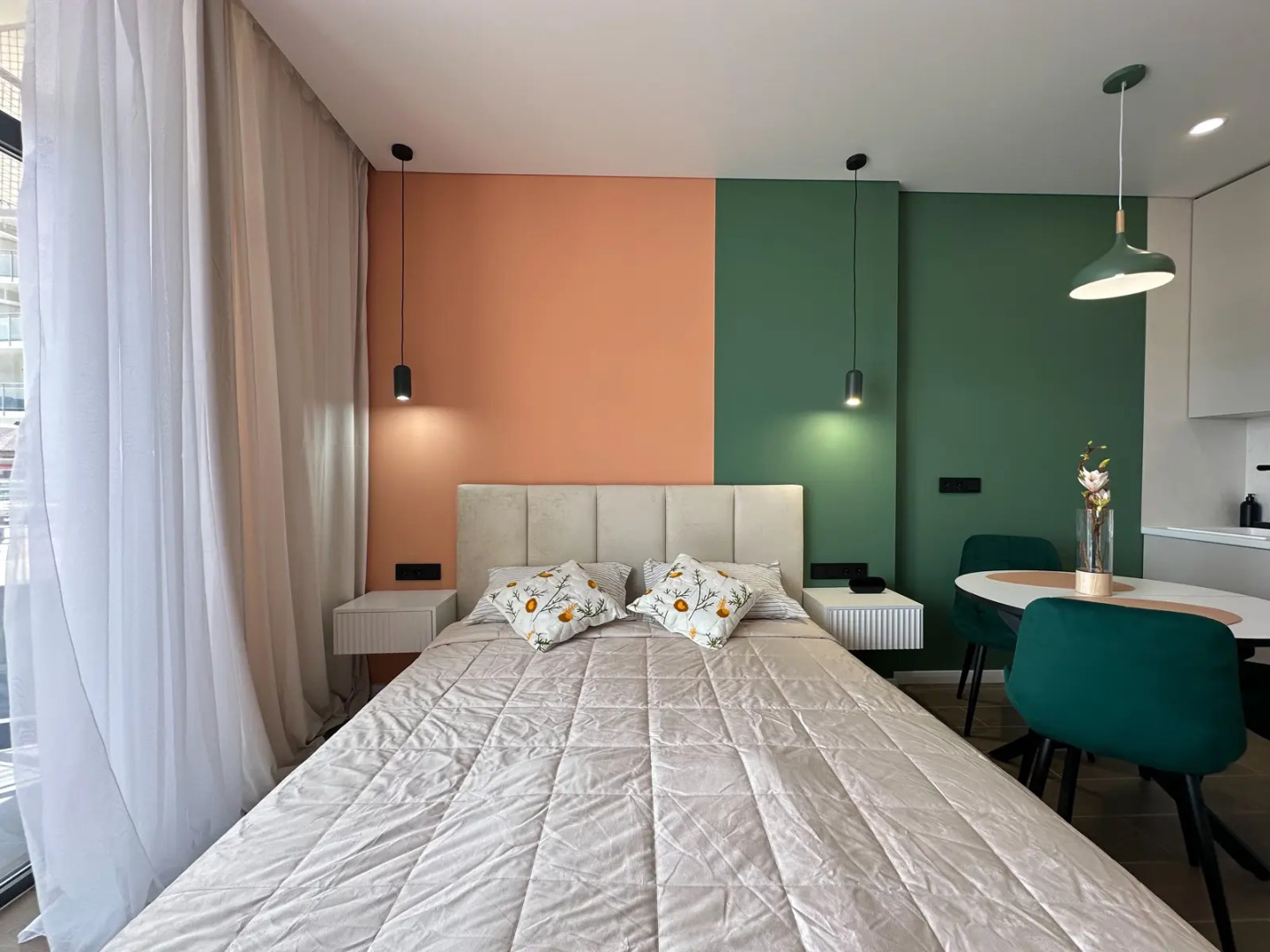 Апартаменты LS-Art Flower Kiss с видом на море 2 этаж