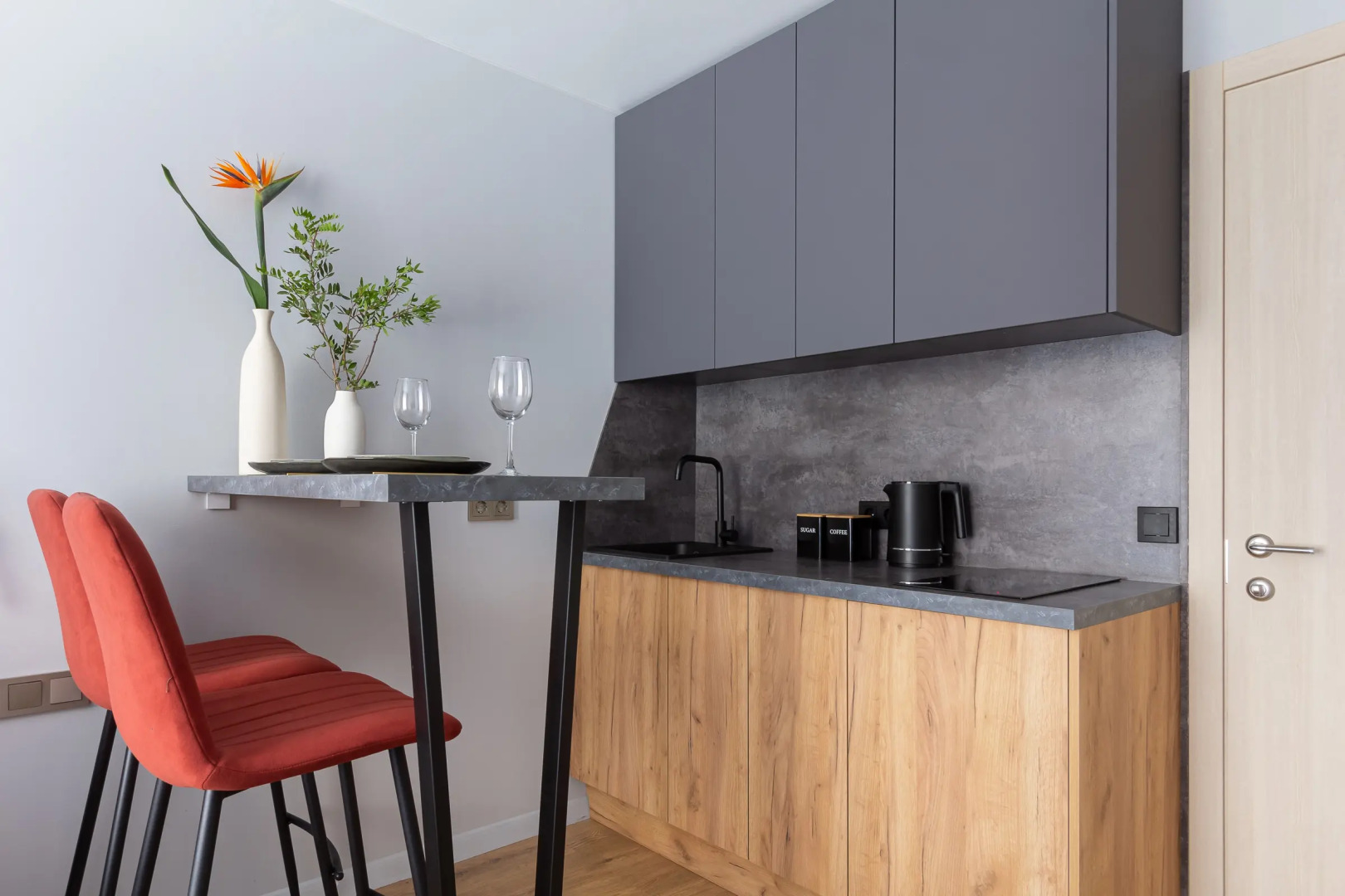 Апартаменты APARTMENTS & stories