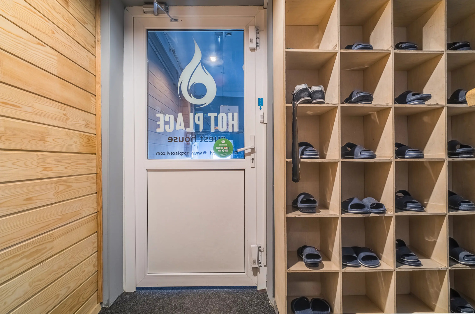 Хостел Hot Place