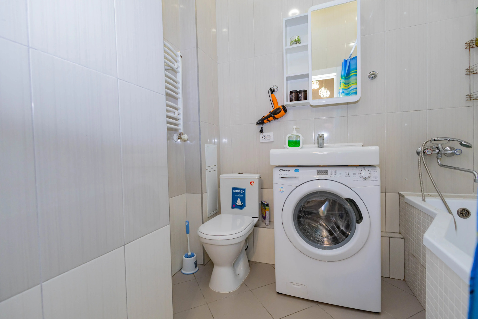 Апартаменты новые и комфортные возле красивого озера