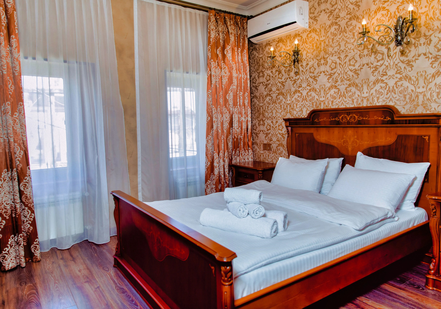 Отель Royal Historical Palace