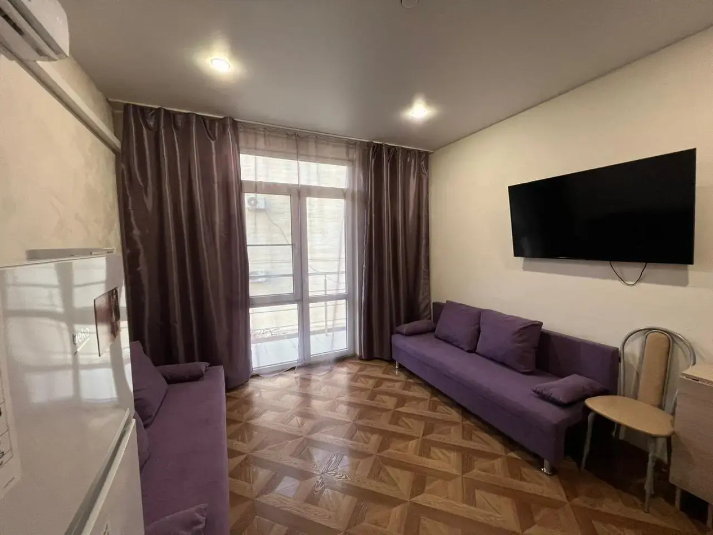 Апартаменты Уютная Cтудия на Веселой от HomeHotelSochi 9