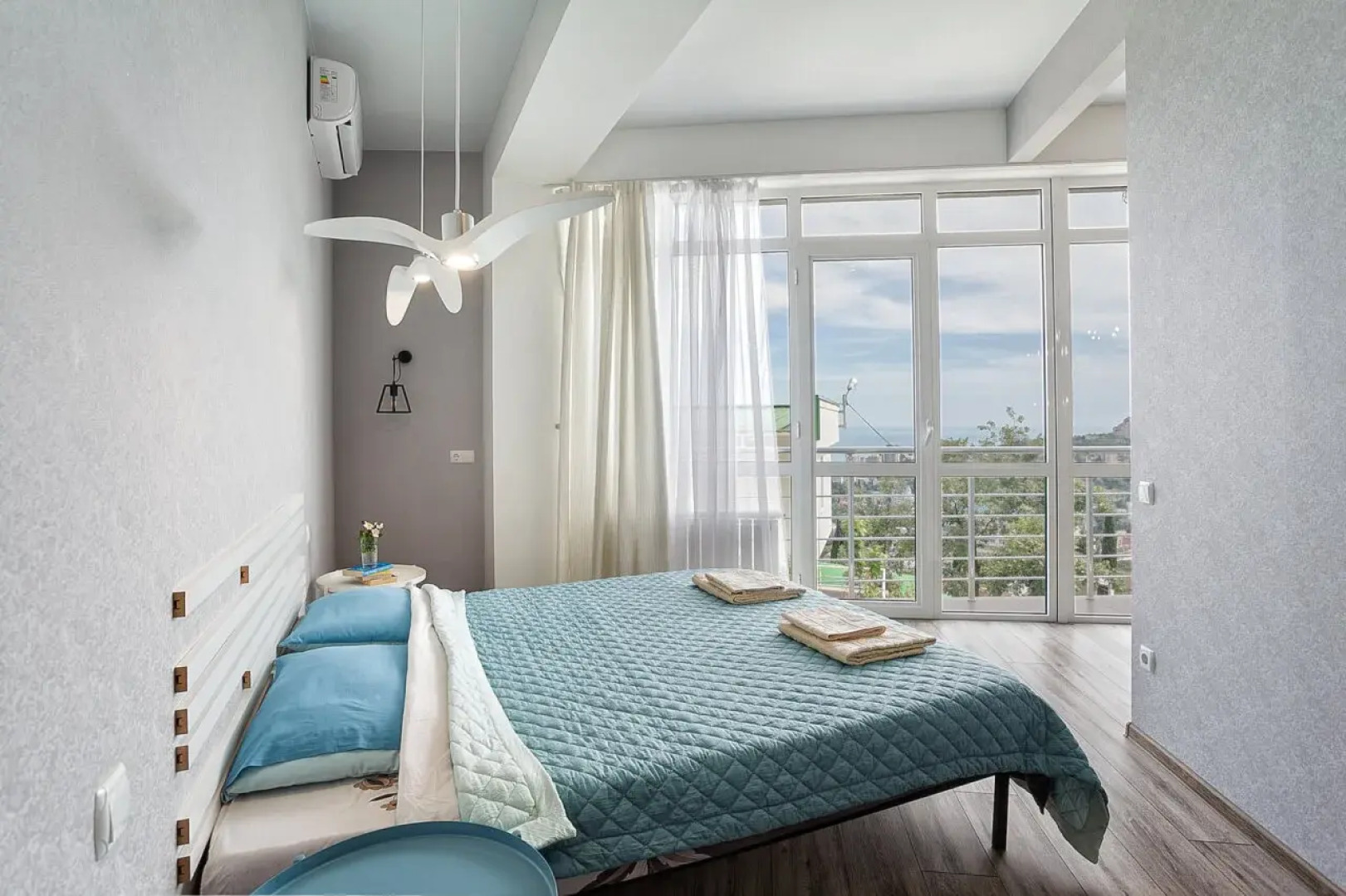 Квартира Однокомнатная Квартира в г. Ялта, на ул.Щорса, 42