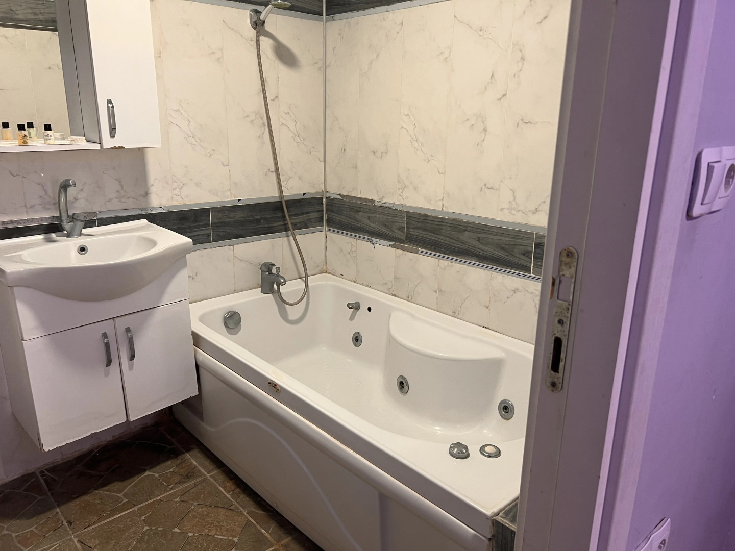 Отель Grand Sami