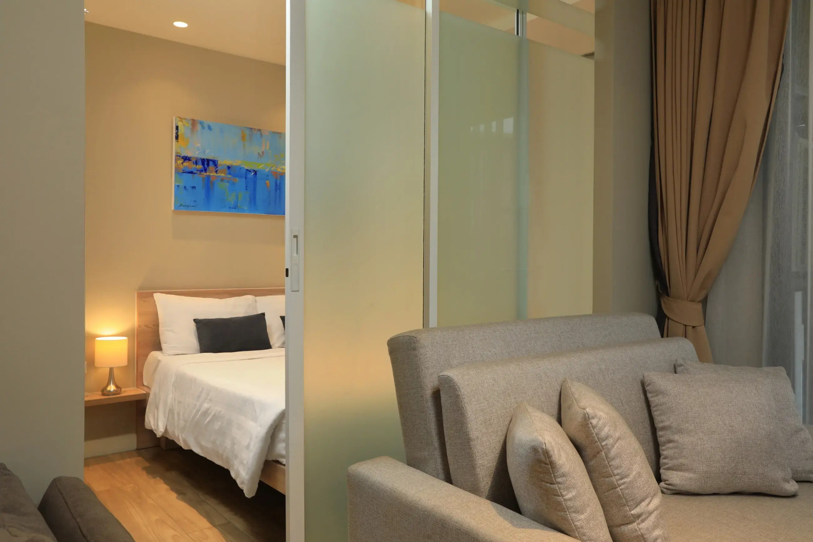 Апартаменты 1-комнатные с бассейном 700 метров до пляжа Банг Тао DMD-2403