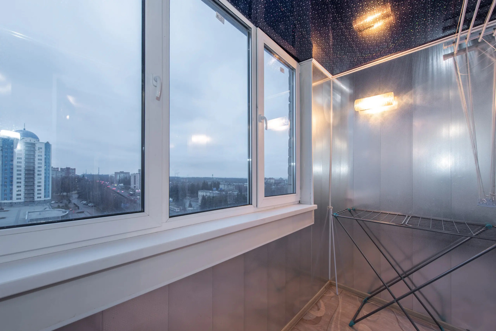 Апартаменты Яр-сутки на Московском 159