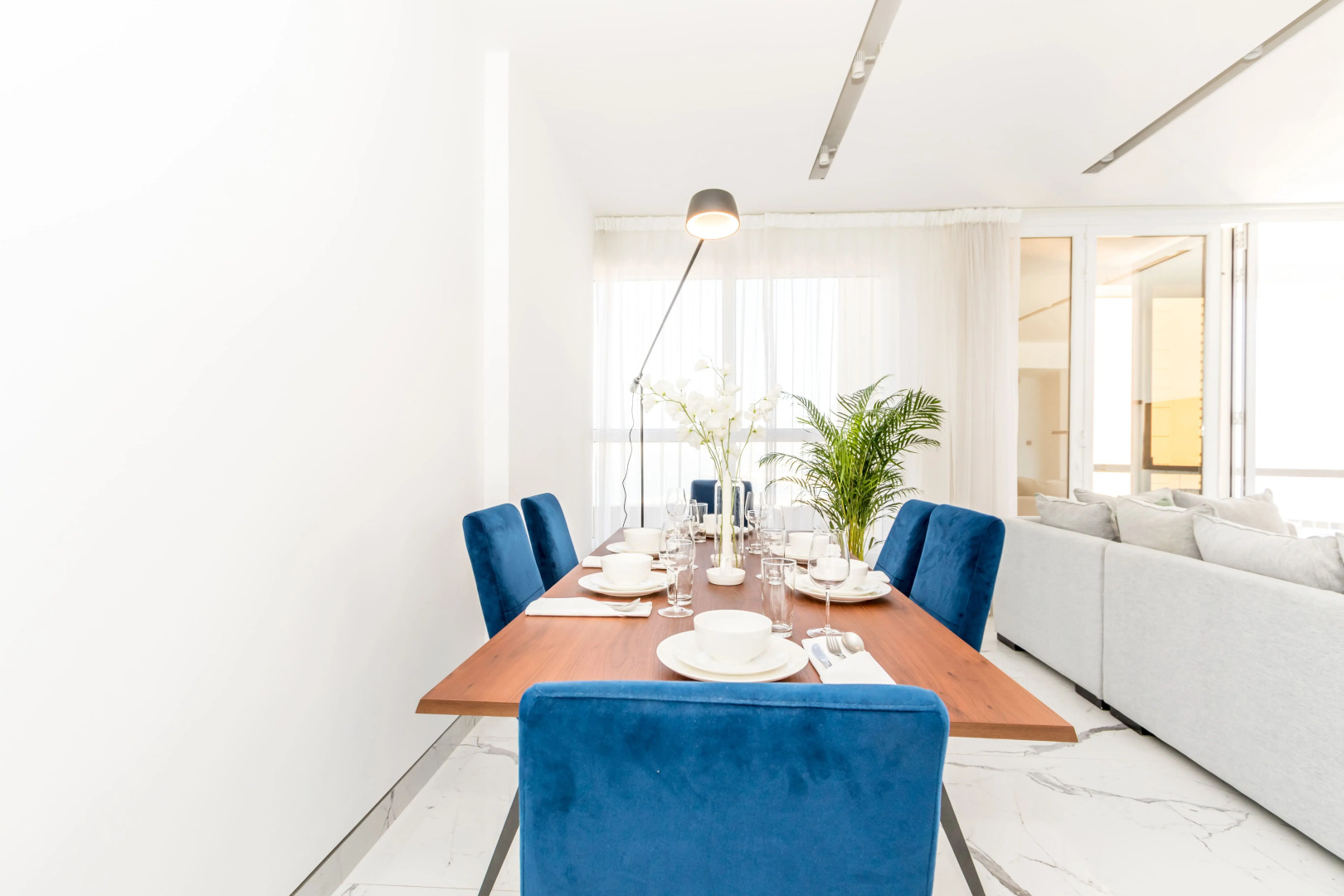 Апартаменты GMA Murjan 2BR Sea View High Floor