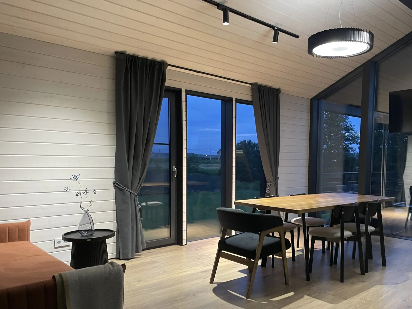 Частный Дом с Сауной у Купелью в 300 Метрах от Водохранилища