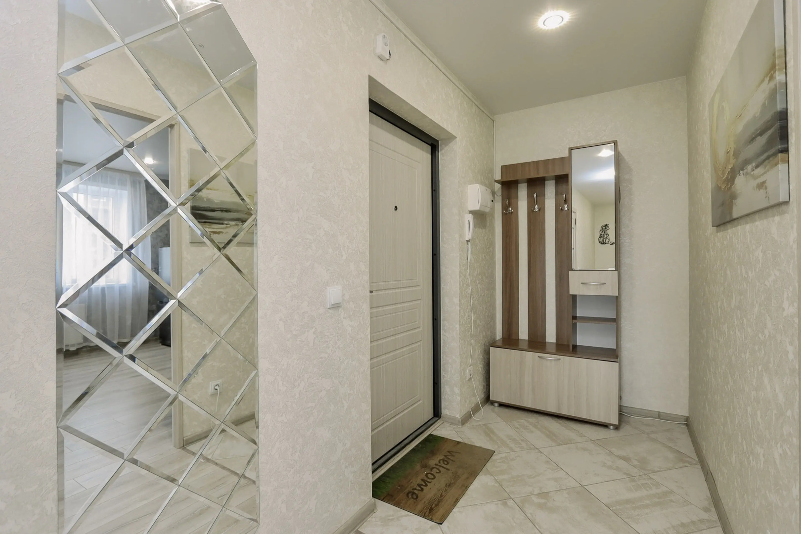 Двухкомнатные Апартаменты Просторный Рай