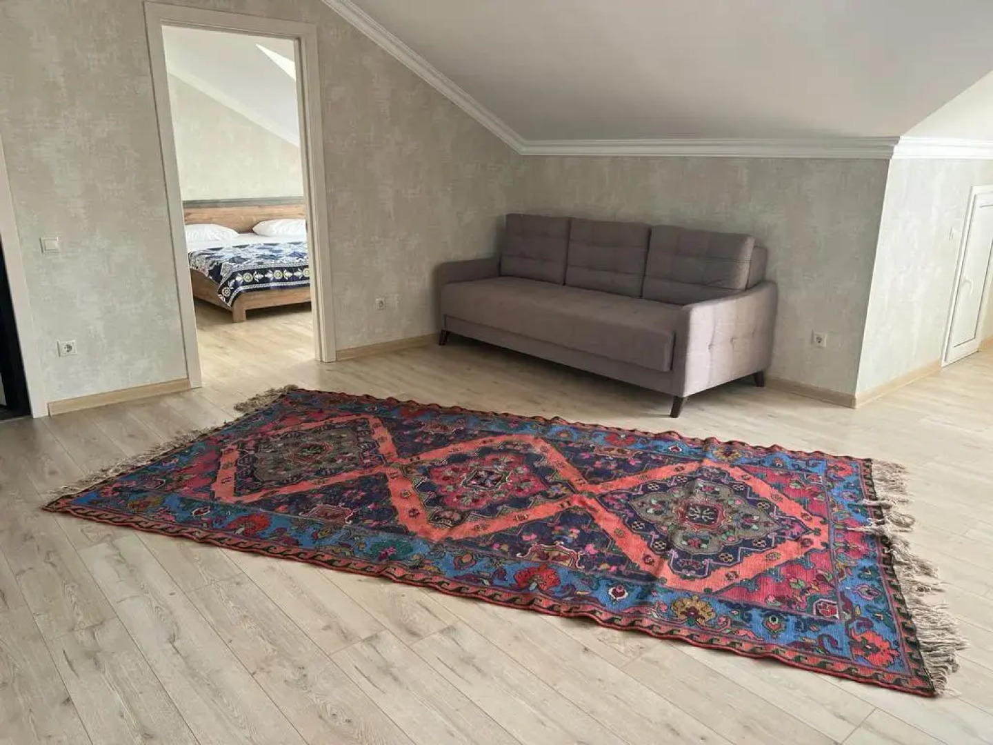 Апартаменты "Эленика" в центре Каспийска с видом на горы