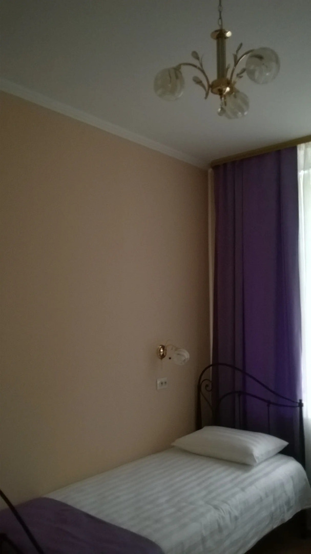 Отель Золотая Лилия