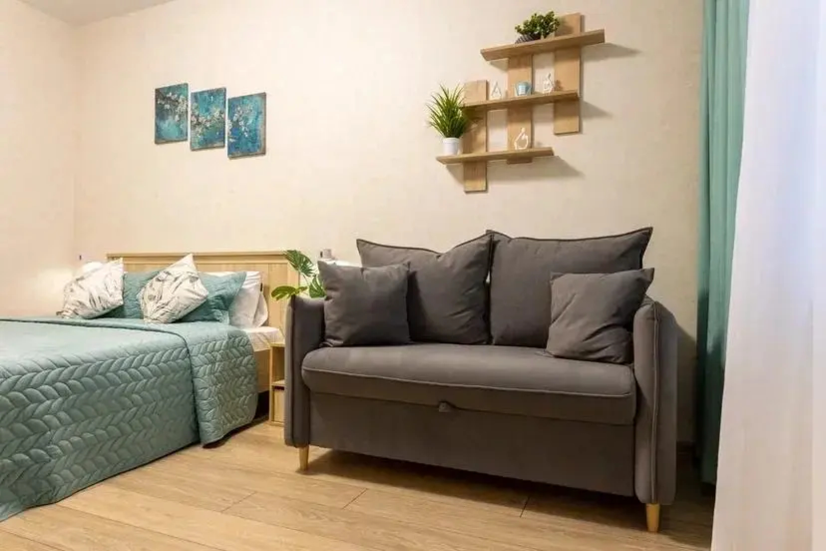 Апартаменты Favorite House в Южном берегу с видом на Енисей