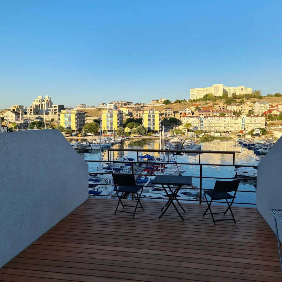 Апартаменты с видом на море