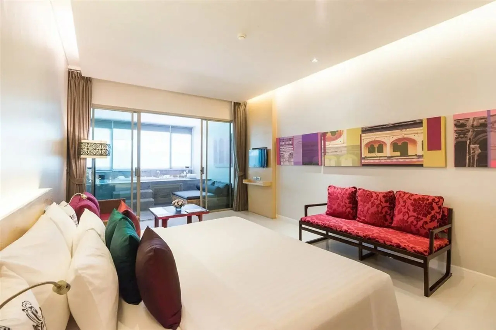 Курортный отель The Kee Resort & Spa