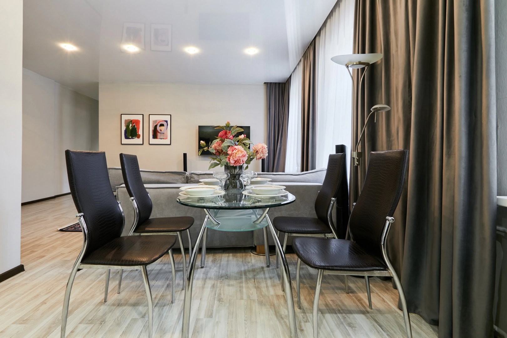 Квартира Светлая и уютная квартира в самом центре