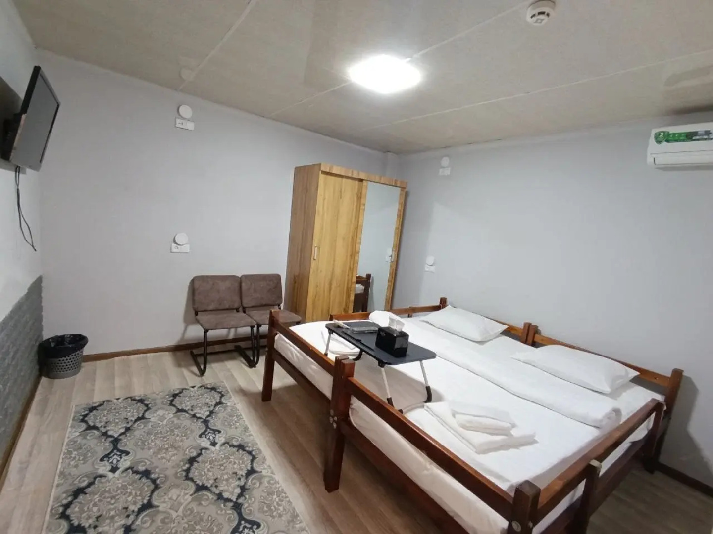 Хостел Caravan Hostel