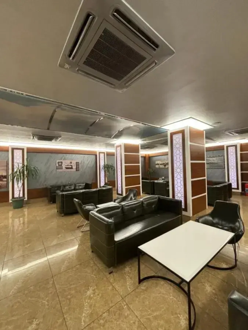 Gold Hotel