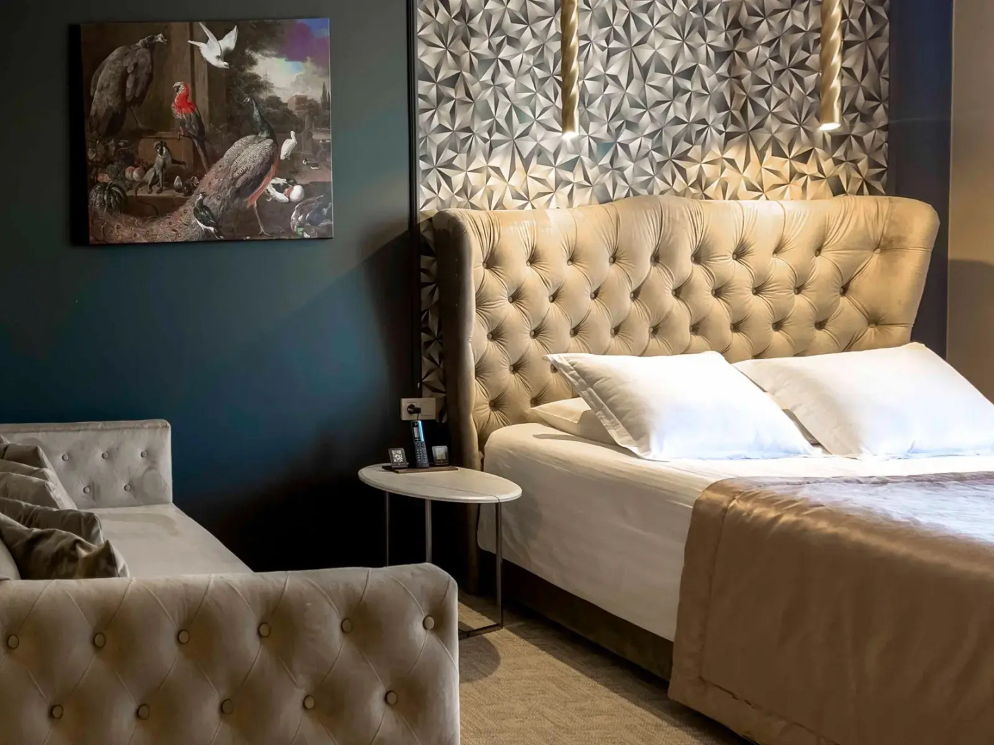 Отель на Манежном