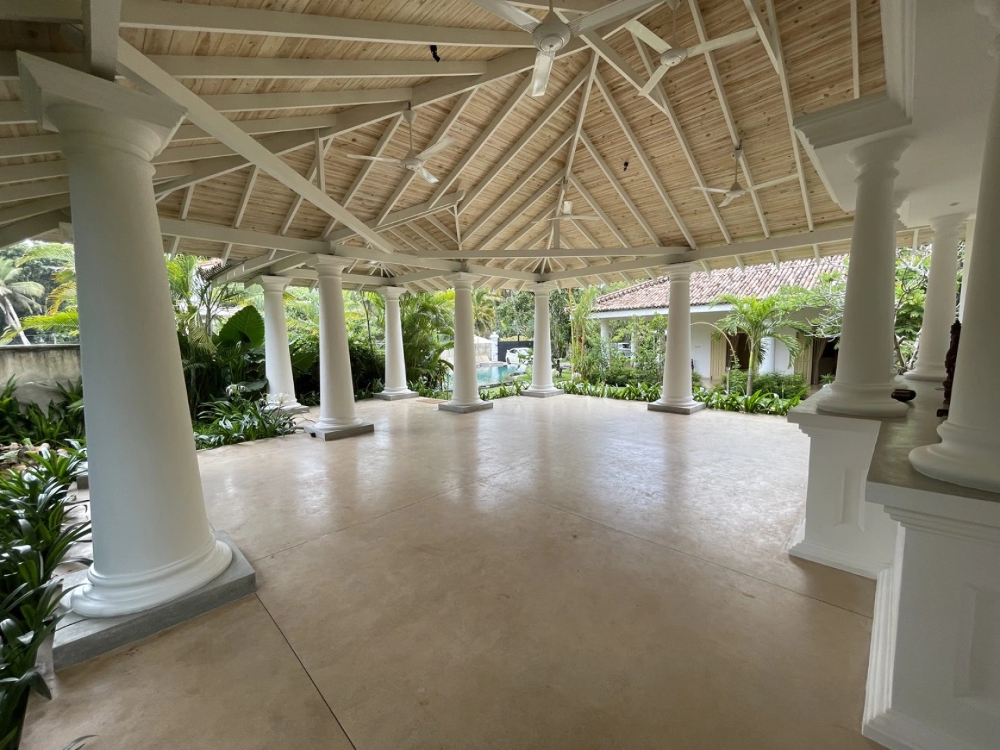 Вилла Claire Villa by Younger Villas & Resorts