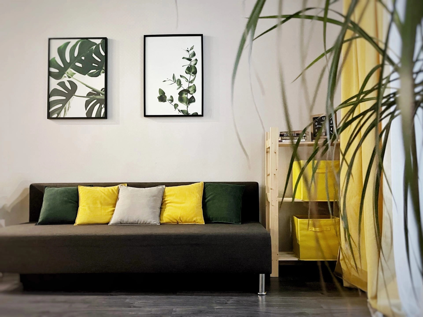 Апартаменты двухкомнатные White Sea Aparts в центре города