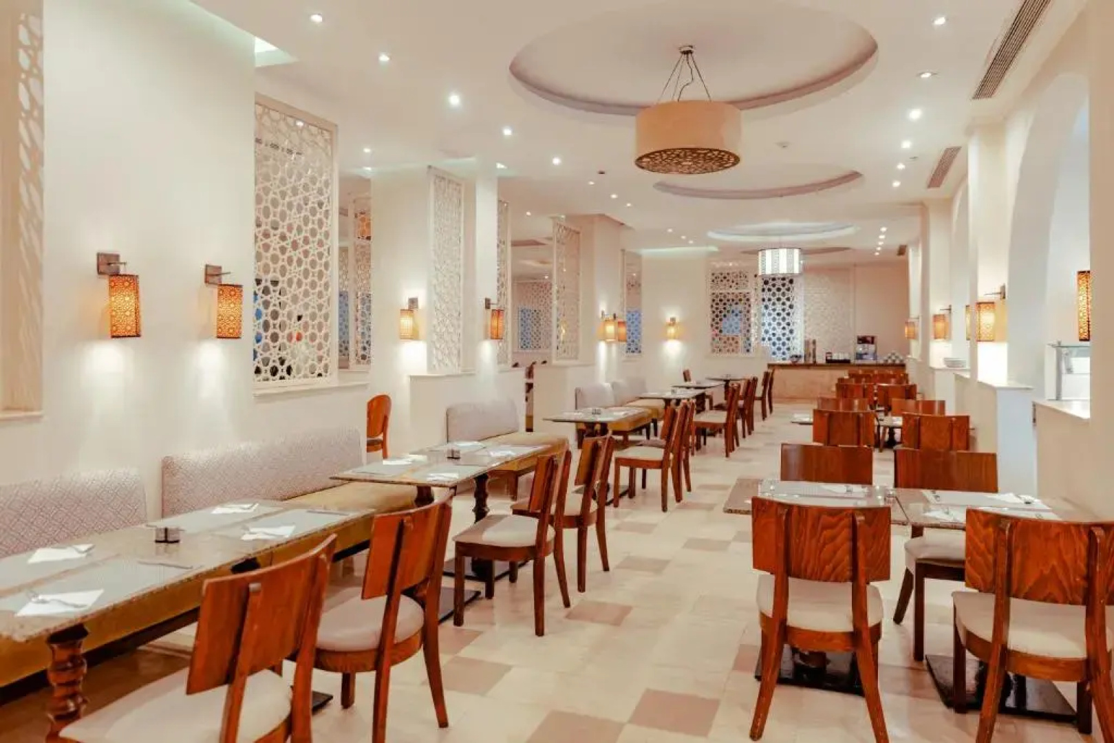 Курортный отель Royal Star Beach Resort