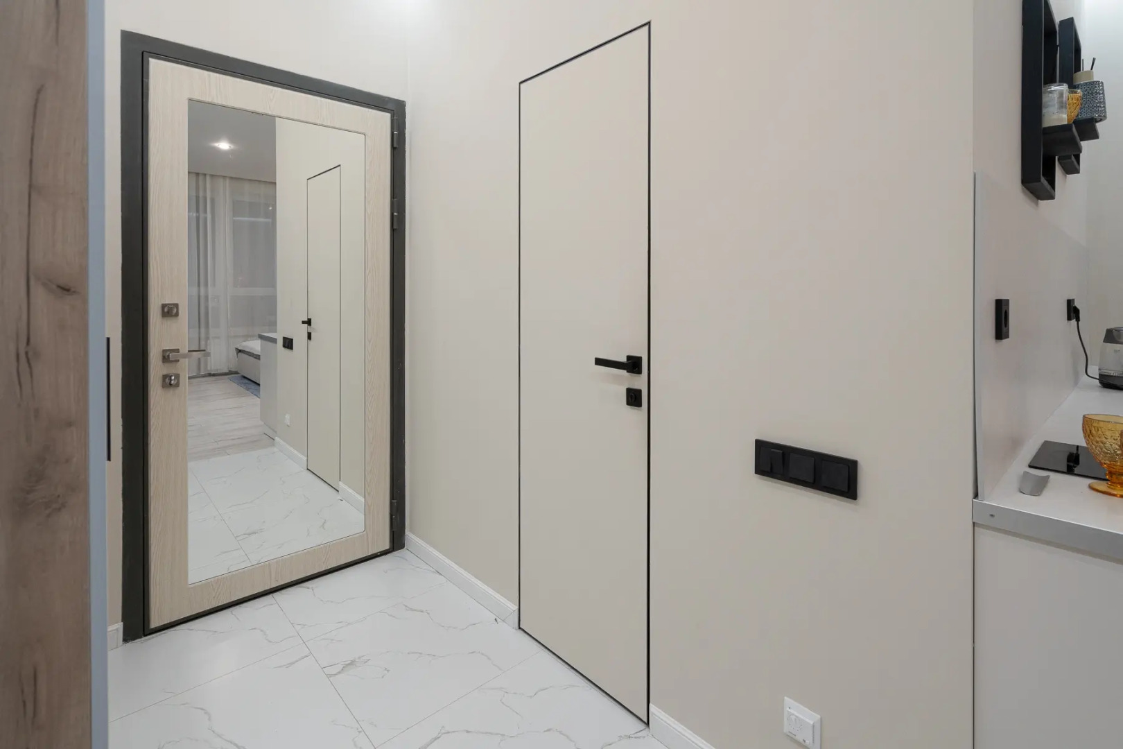 Квартира Студия Люкс в Синих Тонах