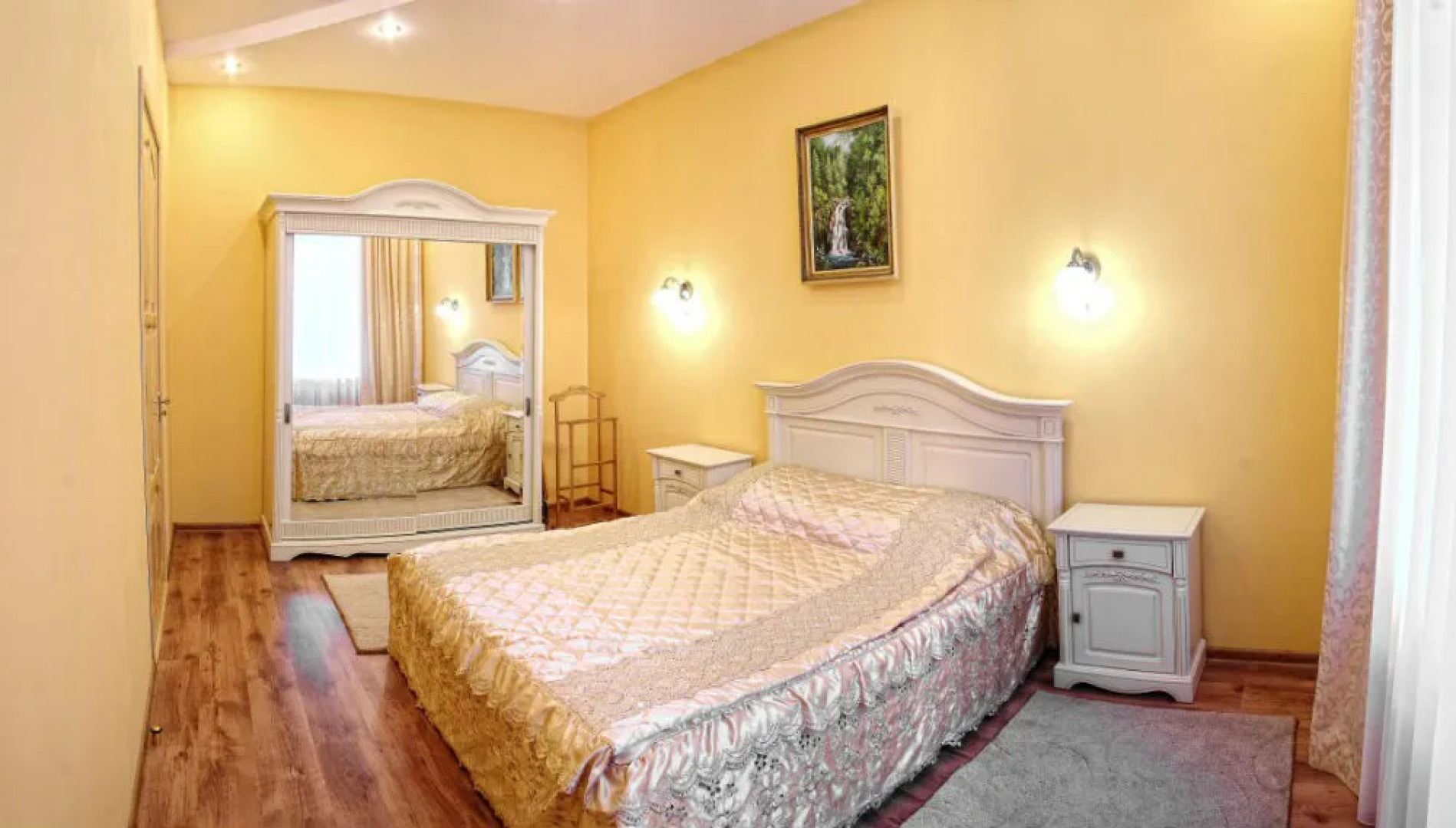 Апартаменты на Большой Морской 5