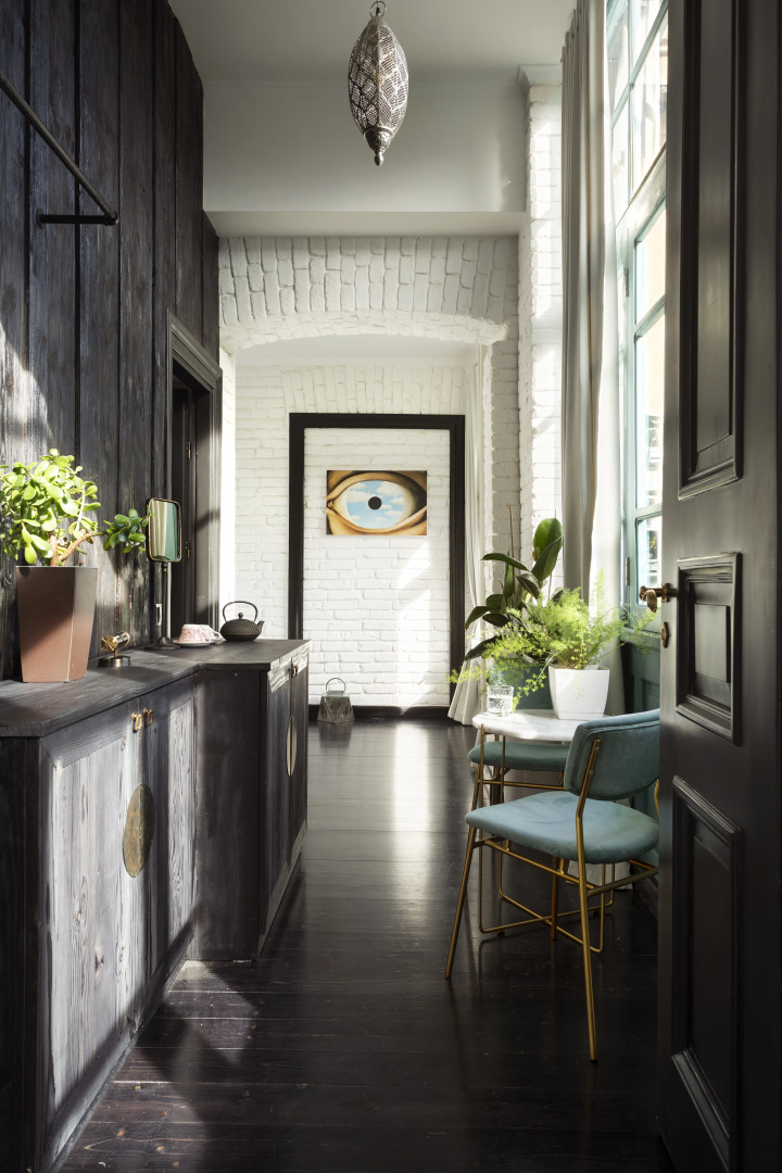 Unfound Door - Design Hotel