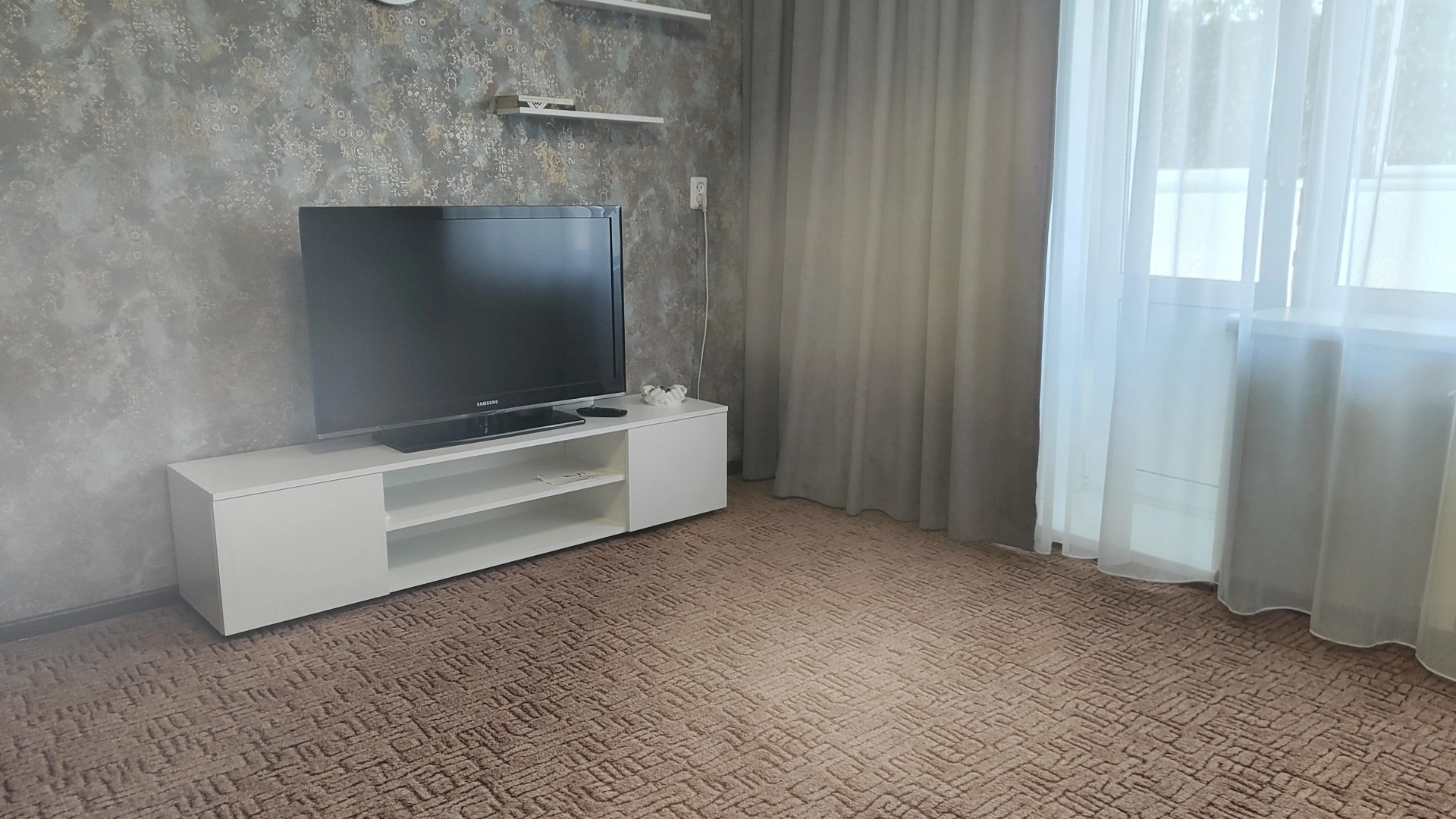 Апартаменты 1-К Квартира на 8 Марта 4