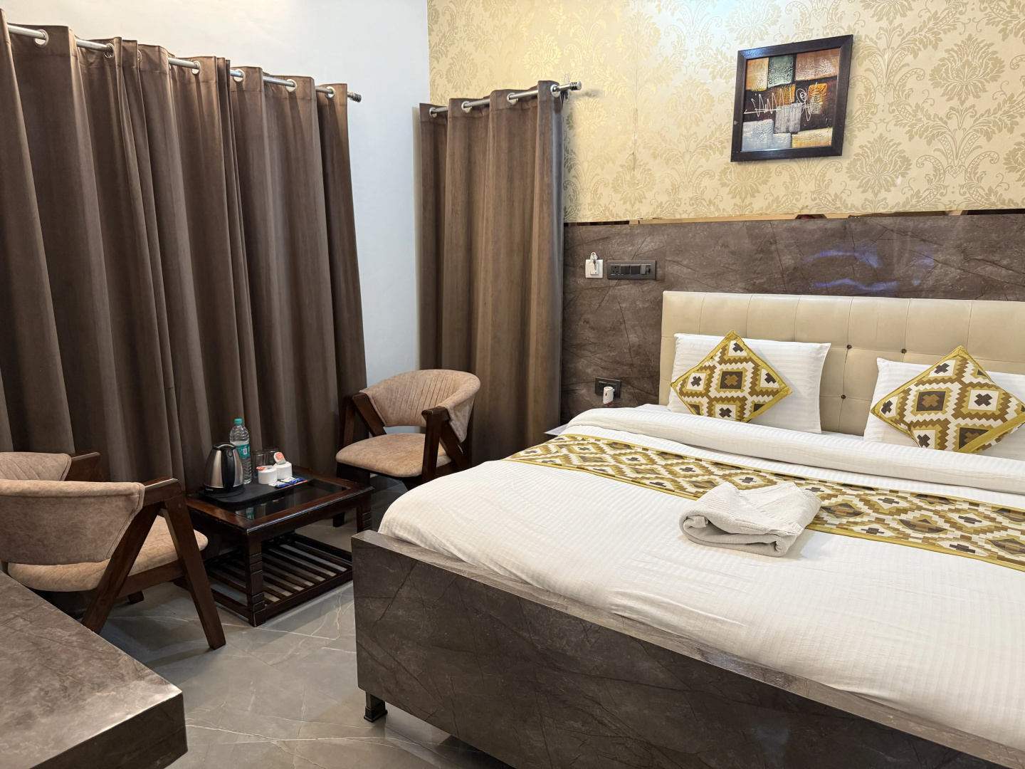Отель Krishna Residency - A Boutique Hotel
