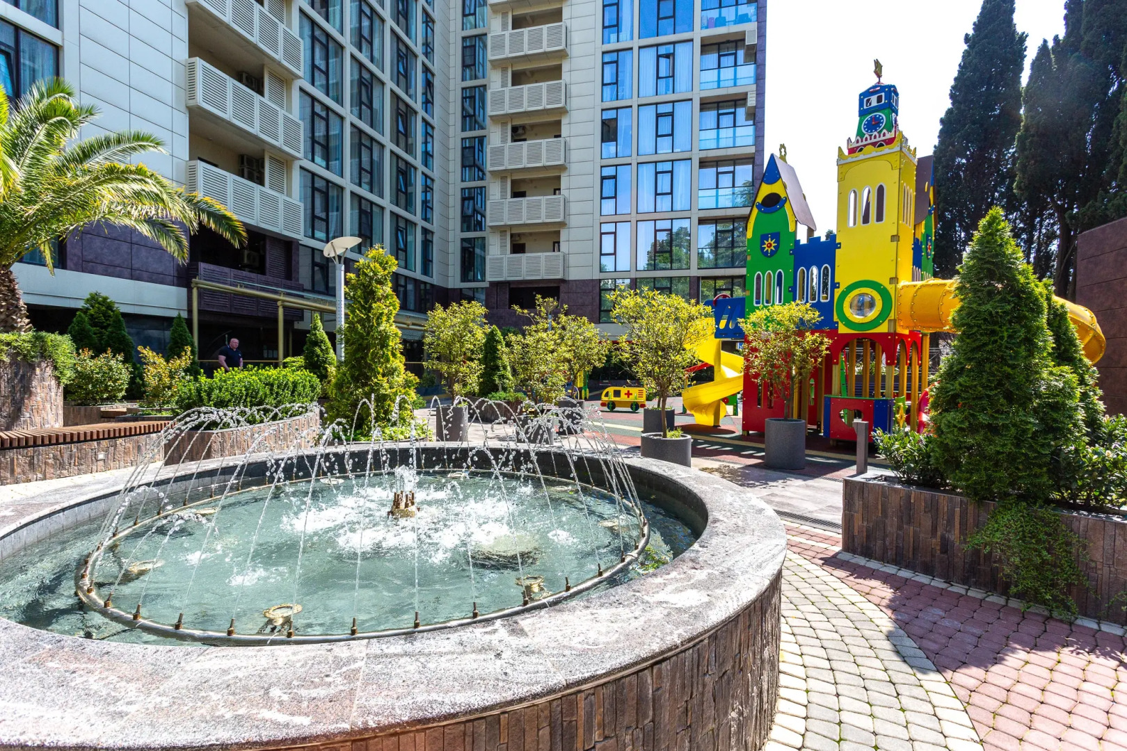 Апартаменты Метрополь Бриз Delux Lamare с Видом на Море