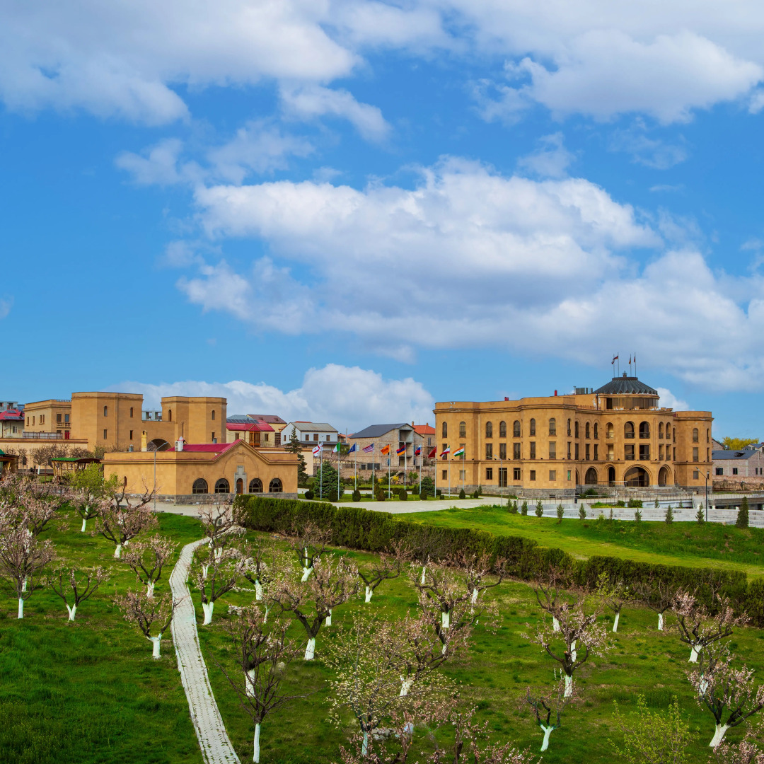 Гостиничный комплекс Латар