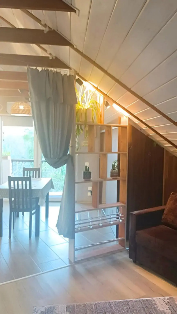 Частный дом Дом в лесу с видом на горы