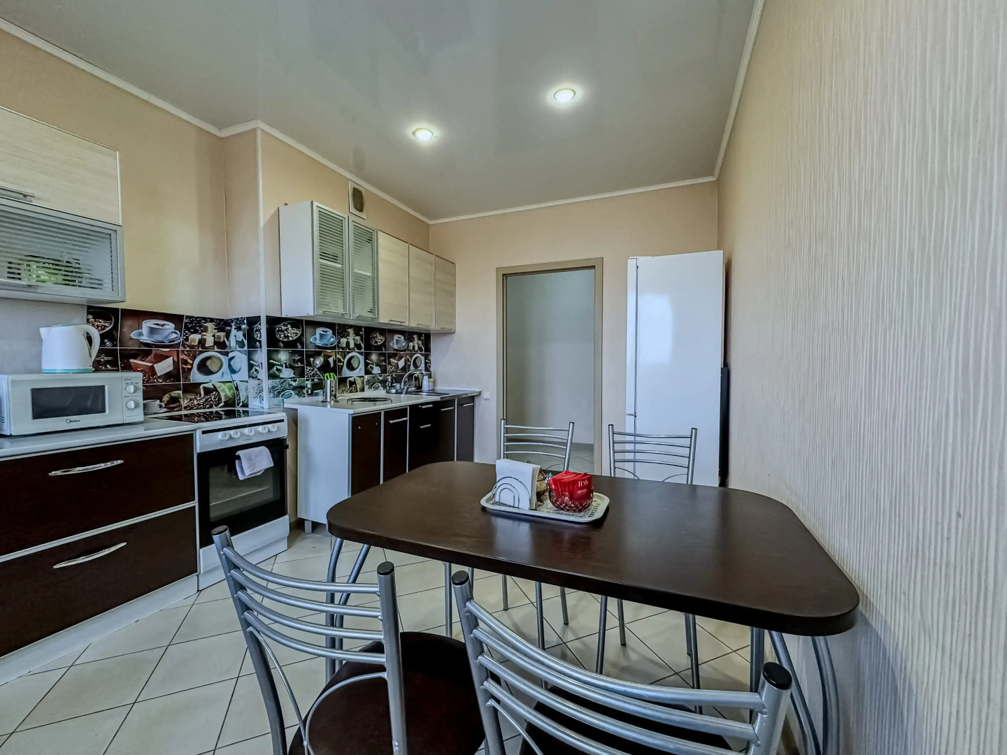 Квартира Green FOX двухкомнатная очень просторная